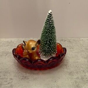 Vintage L. E. Smith Moon and Star Amberina Glass Oval Dish, 1960s vintage deer